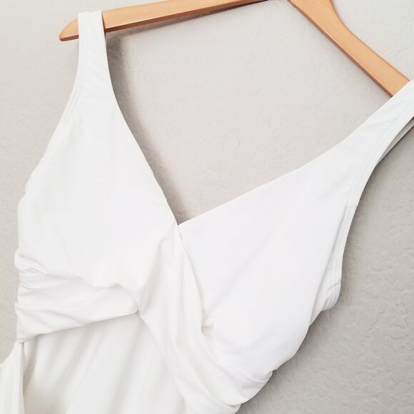 Tommy Bahama Pearl Wrap-Front One-Piece Swimsuit White Size 10 Summer Pool Beach - Picture 7 of 15